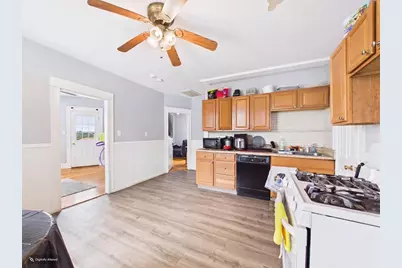 145 Burnside Avenue, Woonsocket, RI 02895 - Photo 43