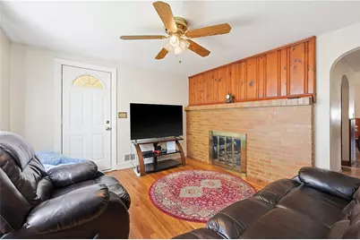 35 North Long Street, Johnston, RI 02919 - Photo 9
