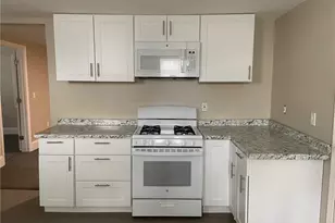 217 State St, Bristol, RI 02809 - Photo 3
