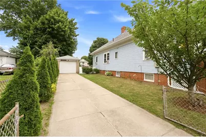 108 Daniel Avenue, Providence, RI 02909 - Photo 23