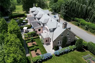2 Hazard Ave, Newport, RI 02840 - Photo 1