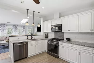 53 Greenbush Road, Warwick, RI 02818 - Photo 15