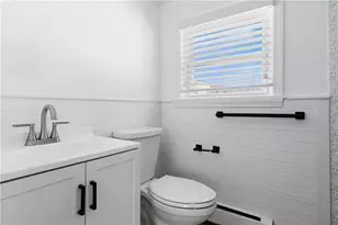 29 Aquidneck Ave, Portsmouth, RI 02871 - Photo 15