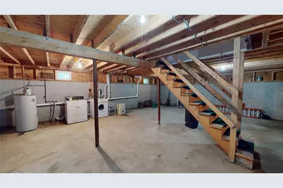 043 Merrill Lane, Portsmouth, RI 02871 - Photo 21