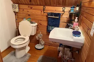043 Merrill Ln, Portsmouth, RI 02871 - Photo 19