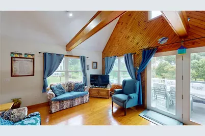 043 Merrill Lane, Portsmouth, RI 02871 - Photo 3