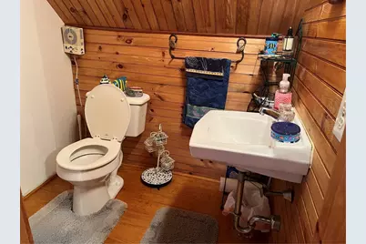 043 Merrill Lane, Portsmouth, RI 02871 - Photo 19