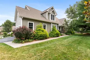 2 Seal Island Rd, Bristol, RI 02809 - Photo 3