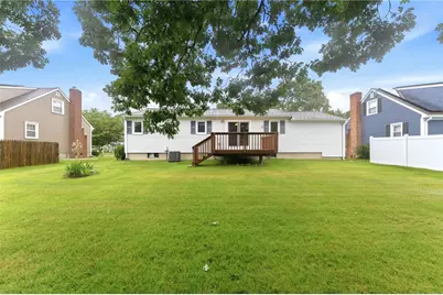 115 Thurston Street, East Providence, RI 02915 - Photo 9