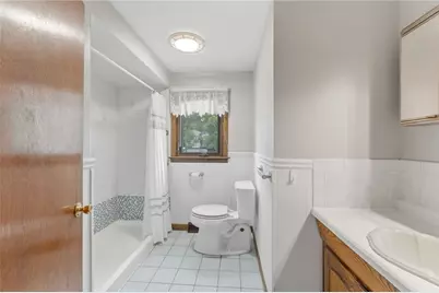 115 Thurston Street, East Providence, RI 02915 - Photo 19
