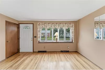 115 Thurston Street, East Providence, RI 02915 - Photo 13