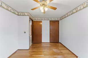 115 Thurston St, East Providence, RI 02915 - Photo 23