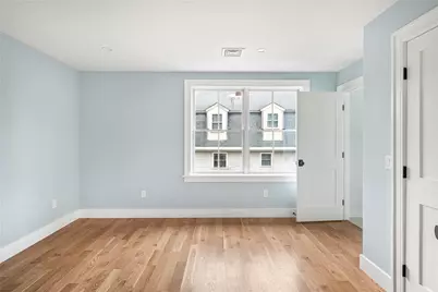 118 Newport Avenue, Middletown, RI 02842 - Photo 25