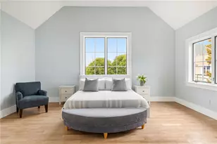 118 Newport Ave, Middletown, RI 02842 - Photo 33