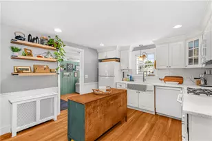 76 Brewster Dr, Warwick, RI 02889 - Photo 9