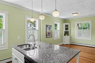 10 Dartmouth St, Pawtucket, RI 02860 - Photo 19