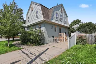 10 Dartmouth St, Pawtucket, RI 02860 - Photo 5