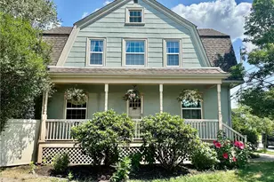 10 Dartmouth St, Pawtucket, RI 02860 - Photo 1
