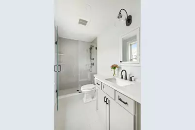 118 Newport Avenue, Middletown, RI 02842 - Photo 27