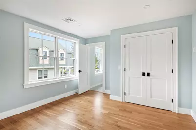 118 Newport Avenue, Middletown, RI 02842 - Photo 25