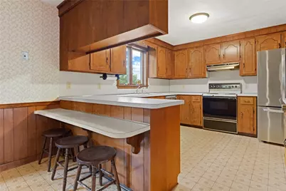 129 Woodside Avenue, West Warwick, RI 02893 - Photo 13
