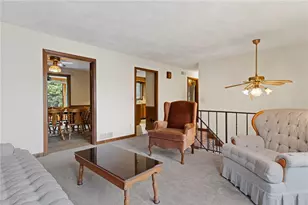 129 Woodside Ave, West Warwick, RI 02893 - Photo 9