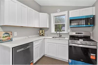 91 Ash Street, Warwick, RI 02888 - Photo 3