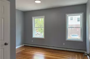 98 Whitmarsh St, Providence, RI 02907 - Photo 21