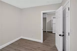 68 Uncas St, Warwick, RI 02889 - Photo 29