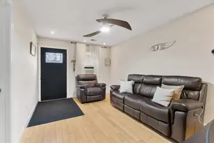 9 Halton St, Providence, RI 02907 - Photo 7