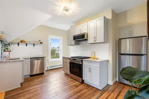 94 Grove St, Providence, RI 02909 - Photo 9
