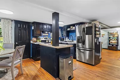 64 Tiogue Avenue, West Warwick, RI 02893 - Photo 19