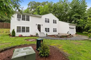 40 Poppy Pl, Warwick, RI 02886 - Photo 43