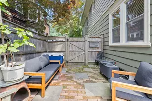26 Paterson St, Providence, RI 02906 - Photo 39