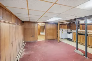 400 Thames St, Bristol, RI 02809 - Photo 33