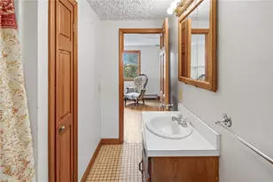 400 Thames St, Bristol, RI 02809 - Photo 21