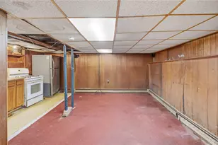 400 Thames St, Bristol, RI 02809 - Photo 31