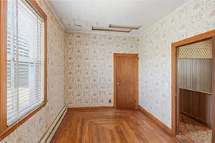 400 Thames St, Bristol, RI 02809 - Photo 11