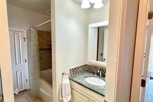 57 Green St, Portsmouth, RI 02871 - Photo 25