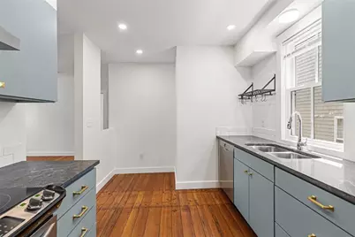 128 Sheldon Street, Providence, RI 02906 - Photo 33