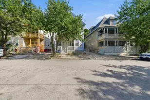 94 Lexington Ave, Providence, RI 02907 - Photo 3