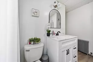 94 Lexington Ave, Providence, RI 02907 - Photo 11