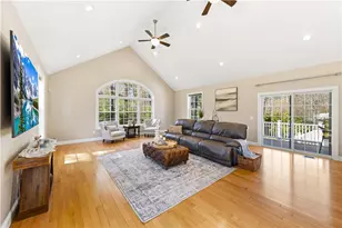206 Burnside Ave, Seekonk, MA 02771 - Photo 17