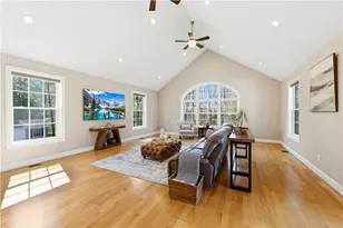 206 Burnside Ave, Seekonk, MA 02771 - Photo 15