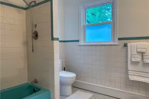 442 Eastview Ave, Somerset, MA 02726 - Photo 29