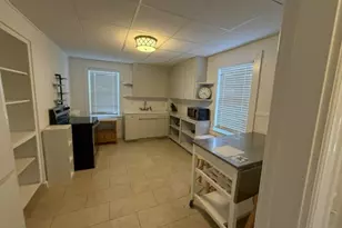 547 Spring St, Newport, RI 02840 - Photo 7
