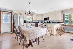 10 Ridgefield Dr, East Greenwich, RI 02818 - Photo 11