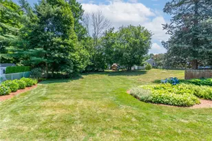 10 Ridgefield Dr, East Greenwich, RI 02818 - Photo 35