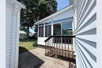 76 Brookdale Boulevard, Pawtucket, RI 02861 - Photo 19