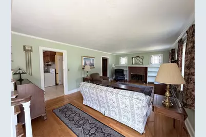 76 Brookdale Boulevard, Pawtucket, RI 02861 - Photo 5